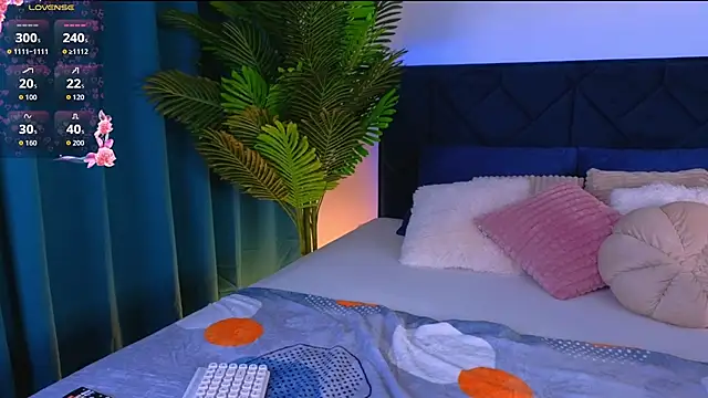 MissMichellee online show from 03-09-26, 08:13