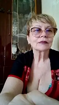 SophieBurns online show from 07-13-26, 10:29