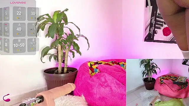 AnnieWestley online show from 02-19-26, 04:47