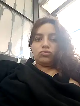 MajoArias online show from 02-20-26, 06:08