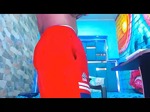 Snapshot of warmNoah chatting on 02-24-26, 07:56 warmNoah online show from 02-24-26, 07:56