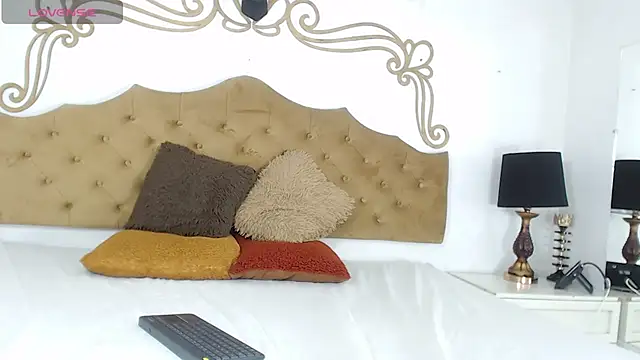 CloeCastillo online show from 02-21-26, 09:32