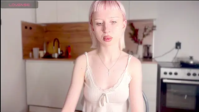 MikaPink online show from 03-01-26, 09:50