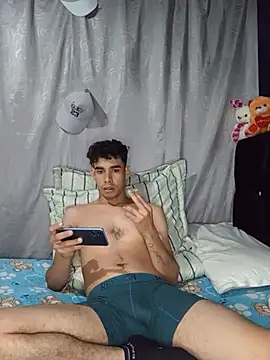 Snapshot of baby_22cm chatting on 07-14-26, 06:24 baby 22cm online show from 07-14-26, 06:24