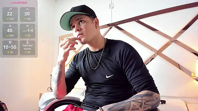 rayan linxx online show from 02-18-26, 06:59