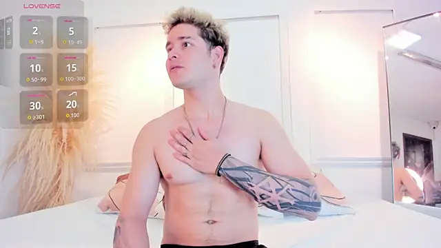 rayan linxx online show from 04-01-26, 08:28