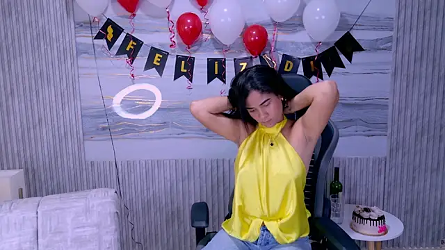 Snapshot of Anny20_ chatting on 02-12-26, 12:55 Anny20 online show from 02-12-26, 12:55