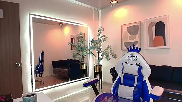 Snapshot of Amy_whitney chatting on 03-01-26, 03:19 Amy whitney online show from 03-01-26, 03:19