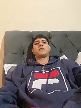 Snapshot of jaysimons11 chatting on 02-07-26, 12:36 jaysimons11 online show from 02-07-26, 12:36