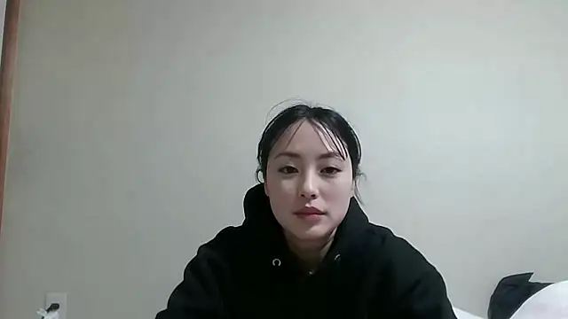 yuri-japan online show from 03-02-26, 04:25