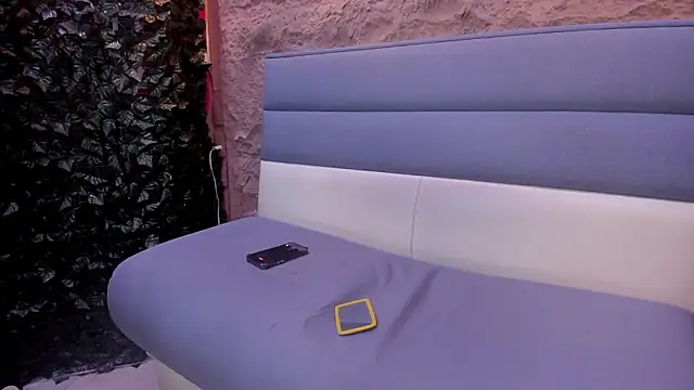 Snapshot of Nahomii__Doll chatting on 02-14-26, 01:08 Nahomii Doll online show from 02-14-26, 01:08