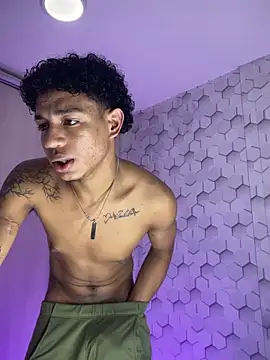 777 dmz  online show from 02-15-26, 02:08