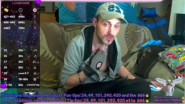 Snapshot of SwatRocShy chatting on 03-04-26, 07:03 SwatRocShy online show from 03-04-26, 07:03