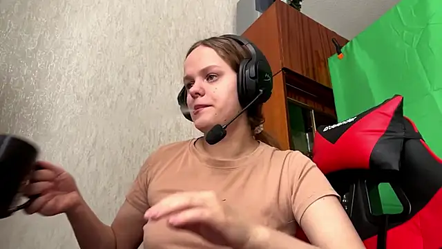 Snapshot of PurrfectPlay chatting on 03-03-26, 10:32 PurrfectPlay online show from 03-03-26, 10:32