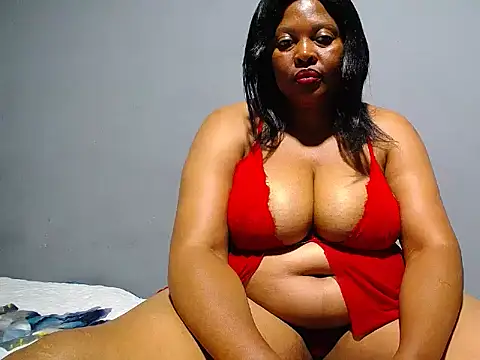 Snapshot of SEXYBUSTYEBONYXX chatting on 02-11-26, 04:39 SEXYBUSTYEBONYXX online show from 02-11-26, 04:39