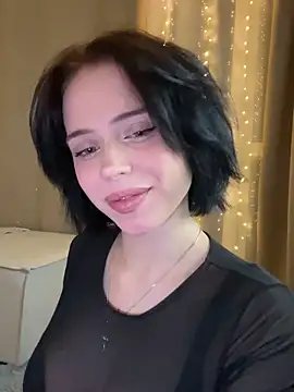  luna fox  online show from 02-15-26, 05:09