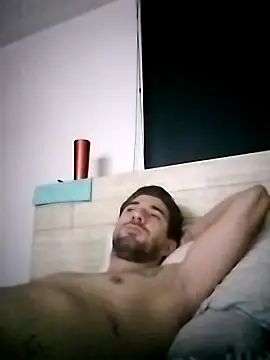 Snapshot of Camilo696903 chatting on 02-24-26, 09:40 Camilo696903 online show from 02-24-26, 09:40