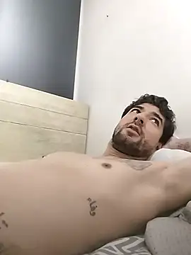 Snapshot of Camilo696903 chatting on 02-24-26, 10:30 Camilo696903 online show from 02-24-26, 10:30