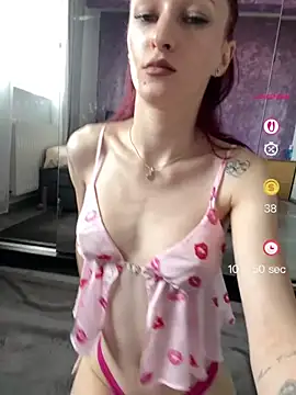 Roxyfoxyyy online show from 06-03-26, 06:16
