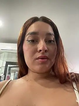 Snapshot of Emily_Harpeer chatting on 03-01-26, 11:45 Emily Harpeer online show from 03-01-26, 11:45