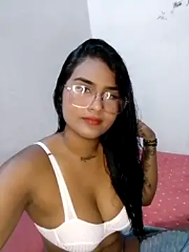 Zoe Renata online show from 02-13-26, 12:23