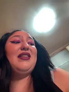 Amber Sinn online show from 05-27-26, 02:25