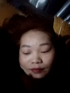 Miesi-c2clove online show from 02-08-26, 12:41