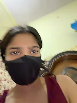 Snapshot of Cutedesigirl chatting on 07-03-26, 05:14 Cutedesigirl online show from 07-03-26, 05:14