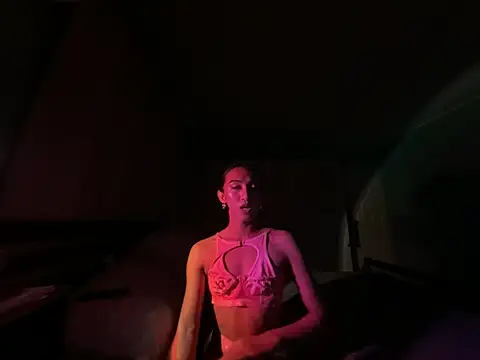 ByutiiKwiin online show from 04-13-26, 01:49