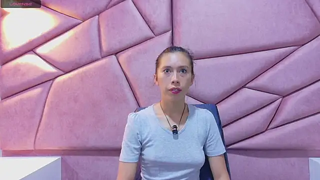 kimberlypink  online show from 02-14-26, 11:40