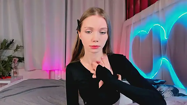 Snapshot of lada2k4 chatting on 02-10-26, 06:06 lada2k4 online show from 02-10-26, 06:06