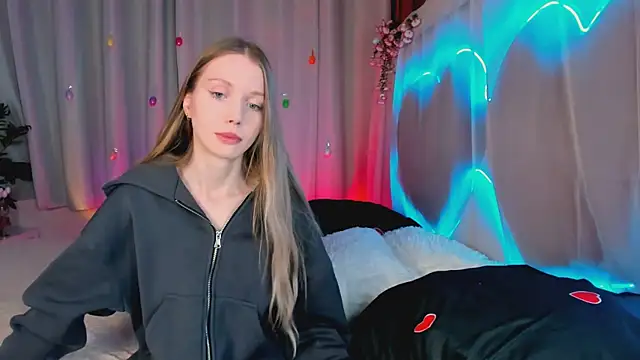 lada2k4 online show from 04-06-26, 06:03