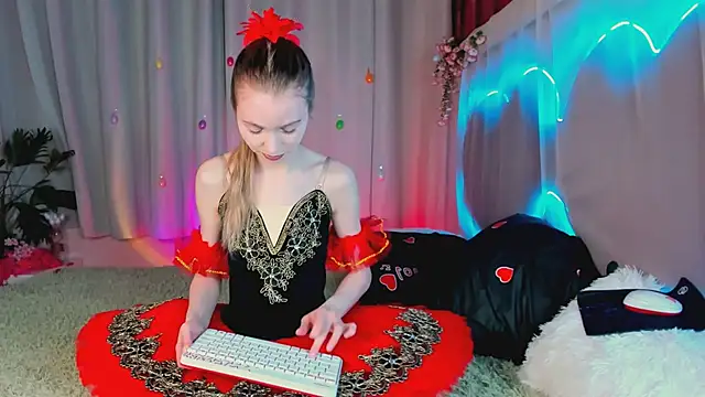 lada2k4 online show from 04-14-26, 05:57