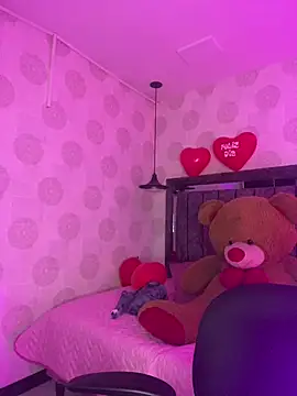 Snapshot of alahia_pink chatting on 02-23-26, 05:16 alahia pink online show from 02-23-26, 05:16