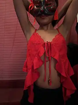 Snapshot of LadyKitsune chatting on 02-15-26, 05:26 LadyKitsune online show from 02-15-26, 05:26