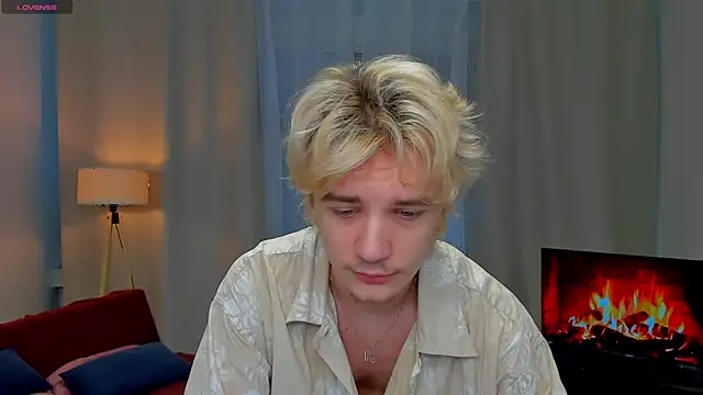 Snapshot of JameMiller chatting on 02-18-26, 07:15 JameMiller online show from 02-18-26, 07:15