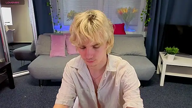 Snapshot of JameMiller chatting on 02-27-26, 09:26 JameMiller online show from 02-27-26, 09:26