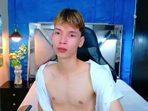 Liam Green1 online show from 02-28-26, 02:40