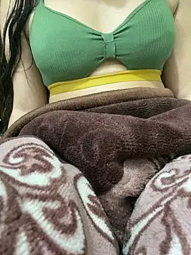 unicornbabe23 online show from 02-21-26, 08:37