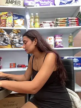 -BabyLuna online show from 03-12-26, 01:06