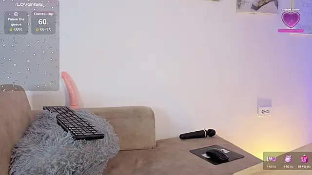 Snapshot of Scarlett_Walker05 chatting on 02-18-26, 05:53 Scarlett Walker05 online show from 02-18-26, 05:53