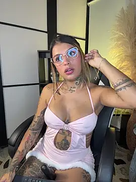 Abi sexxx1 online show from 02-16-26, 09:00