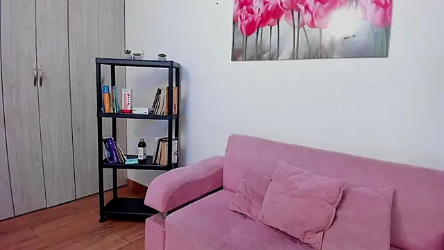 Kitty f00x online show from 05-30-26, 07:22
