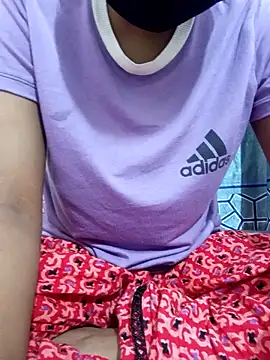 Snapshot of Cute_Queen_Noor chatting on 02-12-26, 01:17 Cute Queen Noor online show from 02-12-26, 01:17