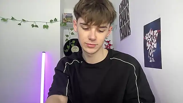 YourMilkyGuy online show from 04-08-26, 03:01