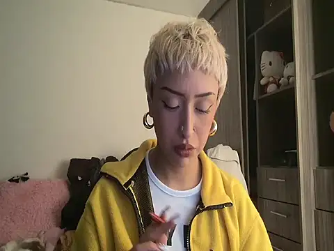  AbbyIce online show from 04-28-26, 12:31