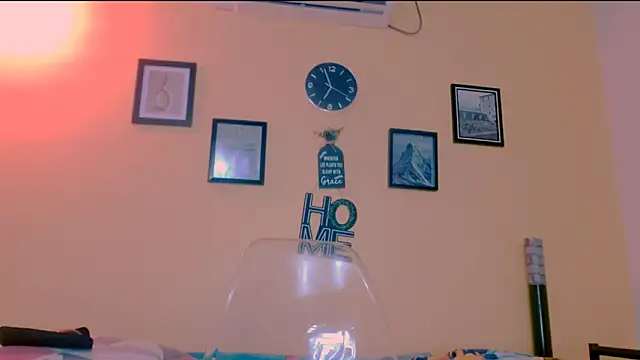 Snapshot of sexiempoderada18 chatting on 02-26-26, 01:32 sexiempoderada18 online show from 02-26-26, 01:32