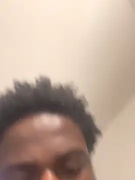 Snapshot of Kunle77d chatting on 02-08-26, 10:02 Kunle77d online show from 02-08-26, 10:02