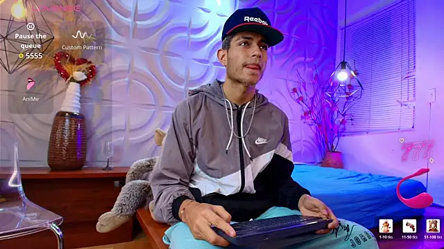 ItsZairen online show from 05-15-26, 03:24