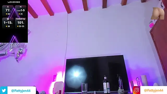 pattyjenkinss online show from 05-18-26, 04:18
